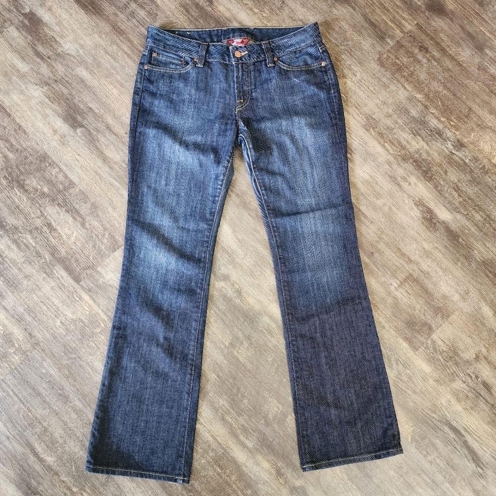 Lucky Brand size 12 / 31 reg inseam vintage denim wide flare leg